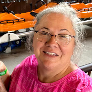 Meet your Posher, Carla